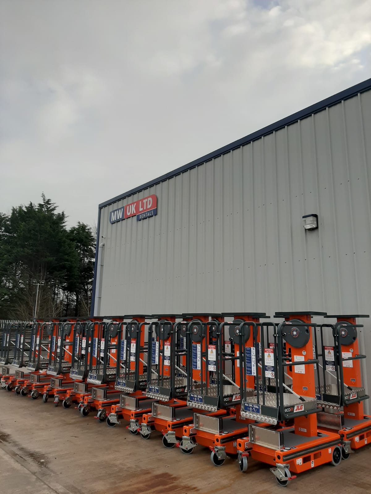 Big number of new JLG Eco lifts into sale stock
